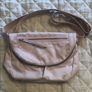 light pink lululemon cross body/shoulder bag